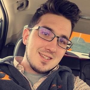 Meet your Posher, Nathan